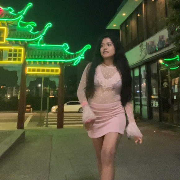 Dusty pink corduroy mini straight skirt - Picture 3 of 3